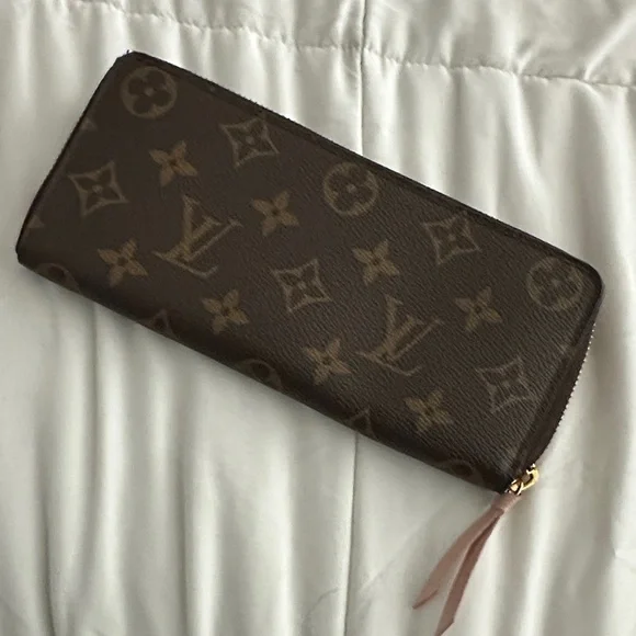 Louis Vuitton Clemence Wallet - Picture 1 of 3